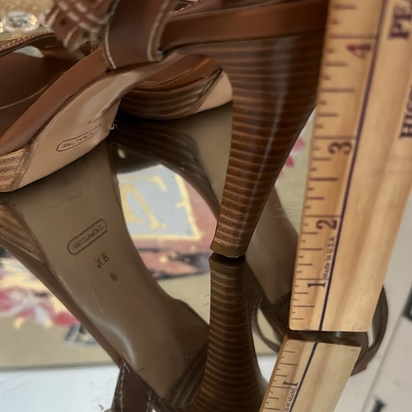 Coach brown leather High Heels women’s size 8.5 - Picture 7 of 9